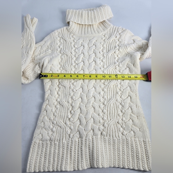 Banana Republic Cream Cable Knit Turtleneck Sweater S - Picture 3 of 6